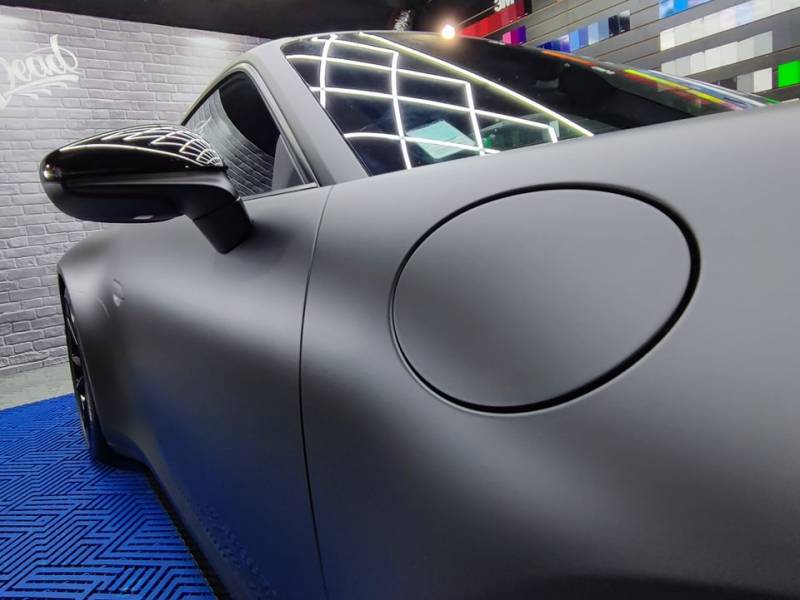 Covering Porsche 911 type 992 carrera 4s