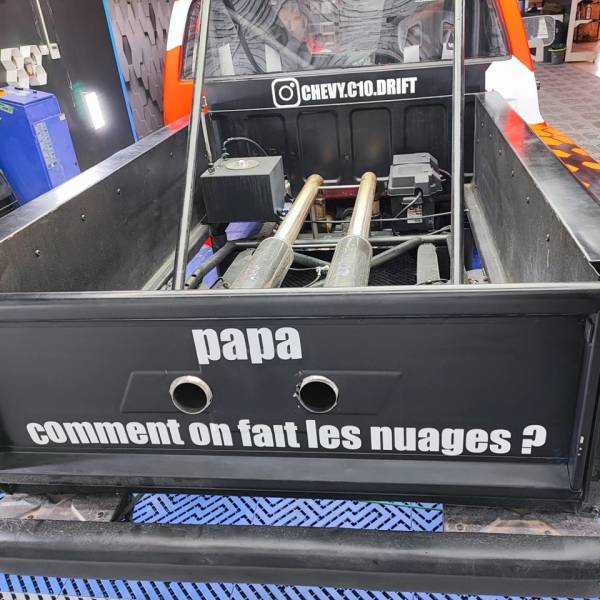 Covering Chevrolet C10