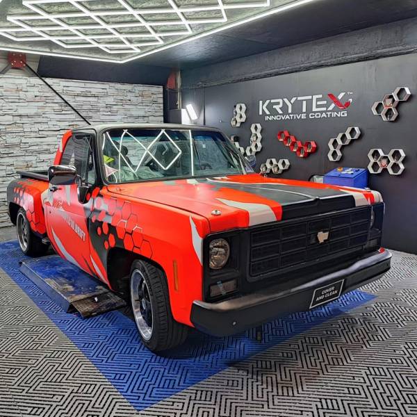 Covering Chevrolet C10