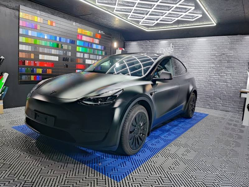 Covering Tesla Model Y