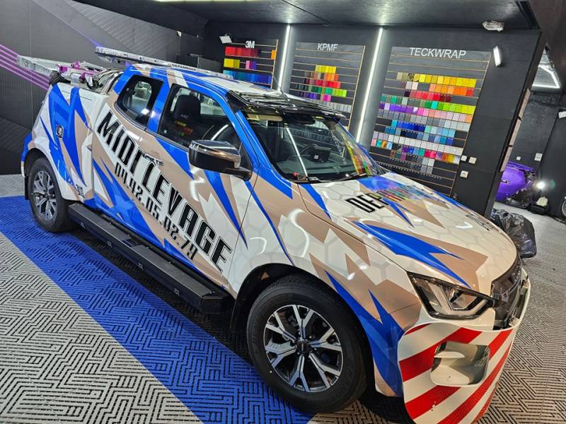 Covering marquage publicitaire sur dépanneuse à Fos sur Mer en région Paca