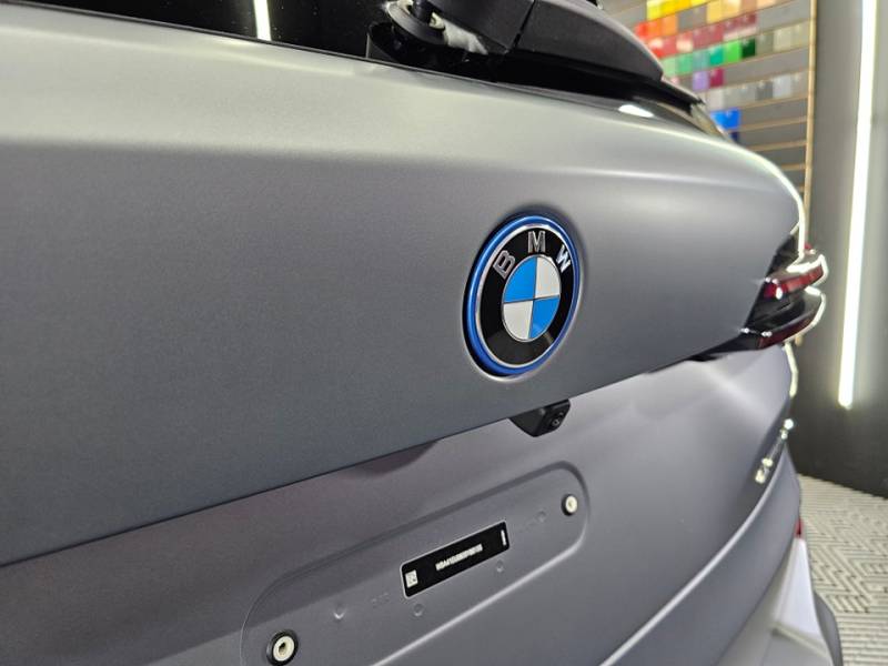 Covering de protection sur BMW X5 M mat pres de Istres dans les Bouches du Rhone