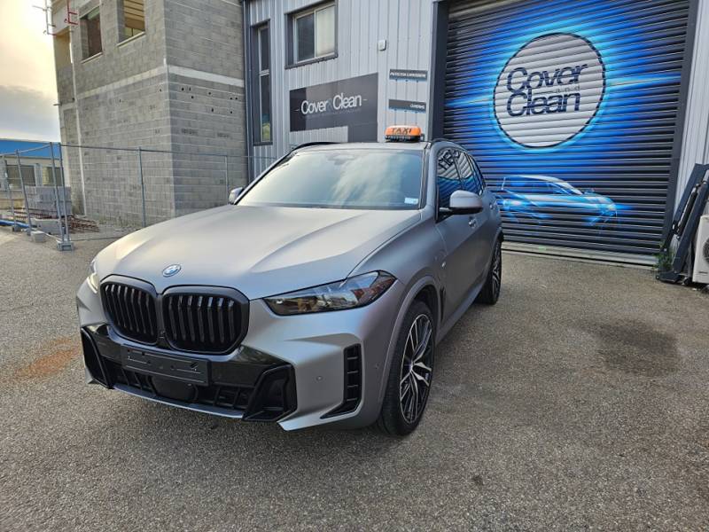 Covering de protection sur BMW X5 M mat pres de Istres dans les Bouches du Rhone