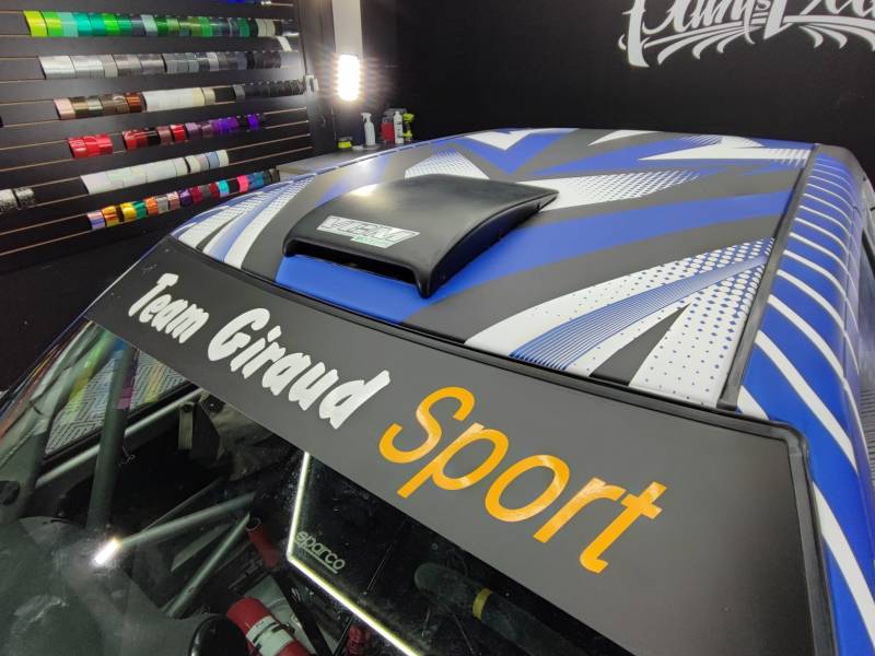 Covering Rallye saxo