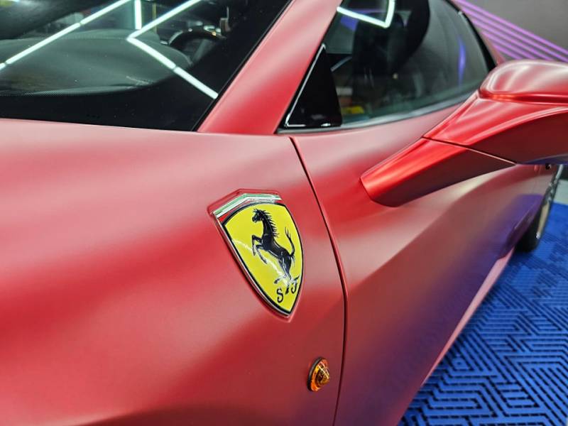 Covering ferrari