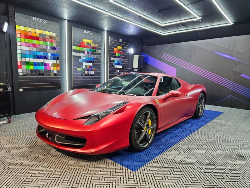 Covering ferrari