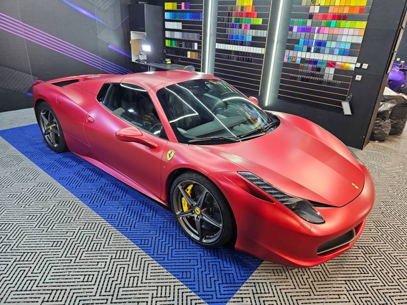 Covering ferrari