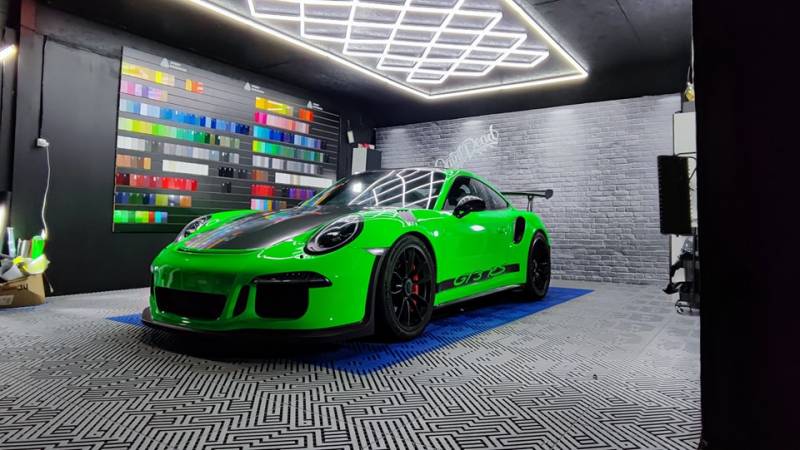 Covering Porshe 911 GT3 RS