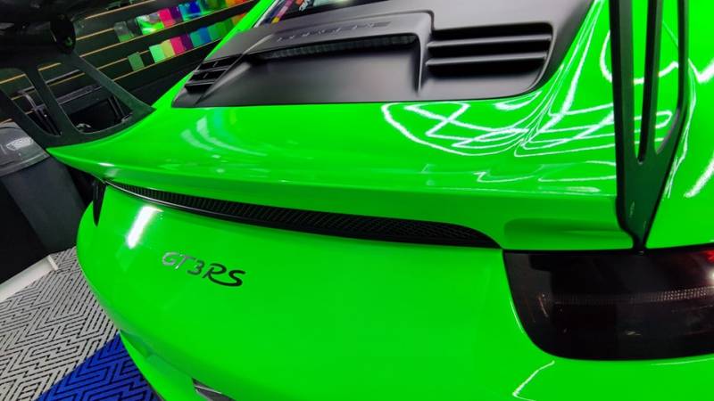 Covering Porshe 911 GT3 RS