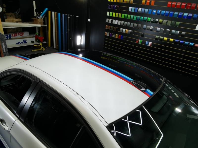 covering bi ton sur BMW a Avignon pres de senas en région paca