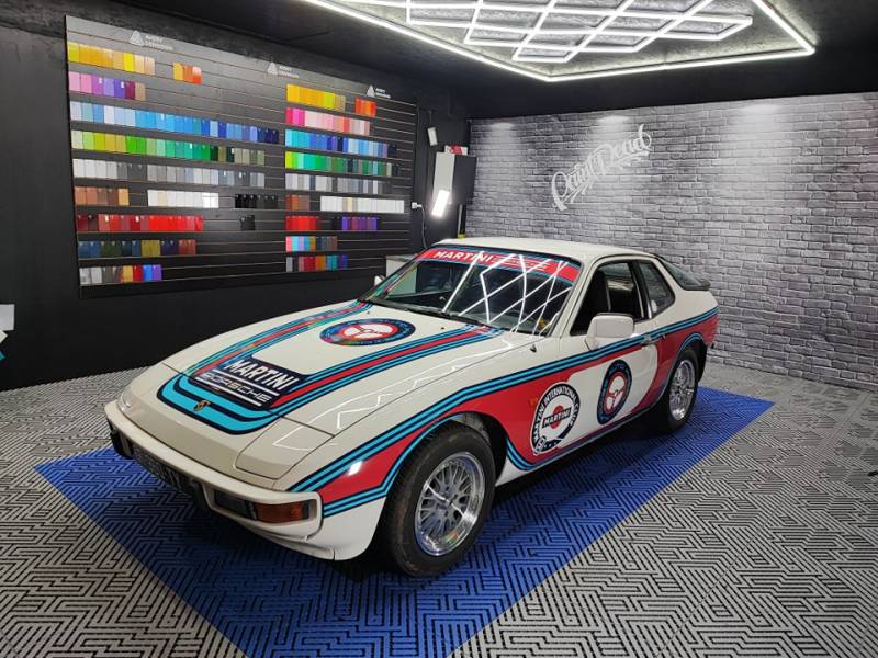 Covering Porsche 924