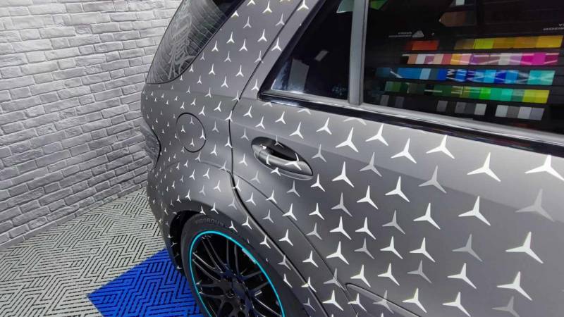 Covering Mercedes ML