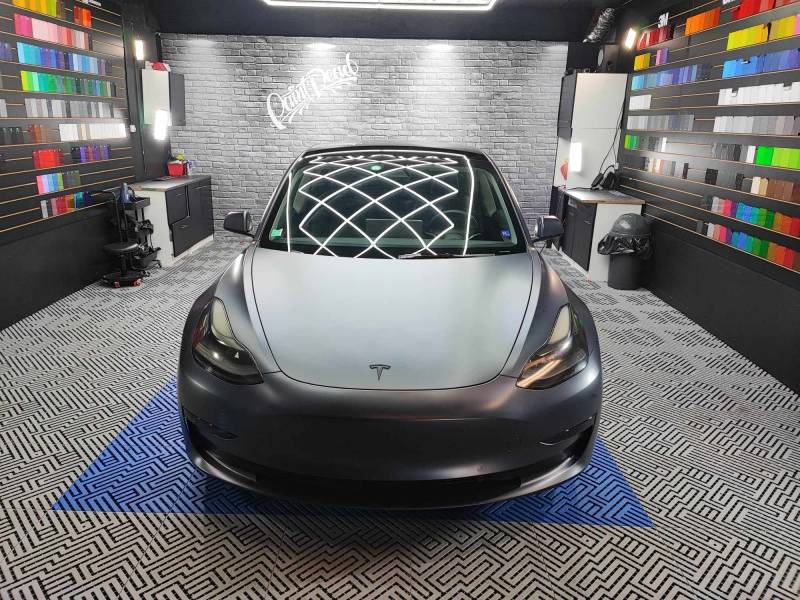 Covering tesla model Y